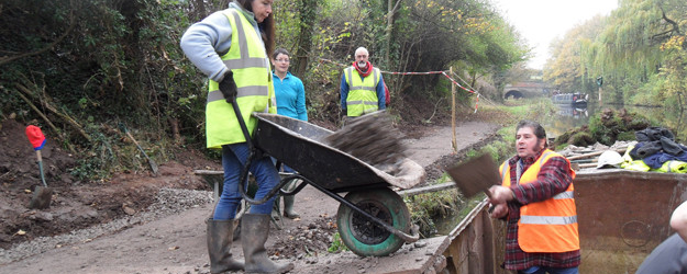 volunteering_ashby_canal_2
